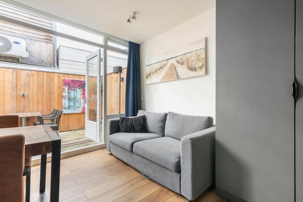 Stylish Apartments In The Heart Of Breda City Center Kamer foto